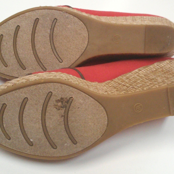 Red Canvas Espradille Peep Toe Heels Size 9.5 - Picture 5 of 5